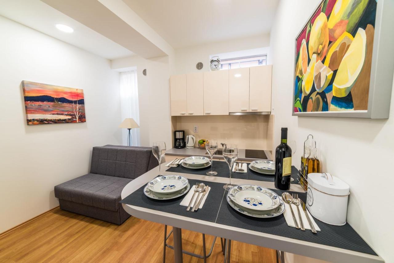 Center Of Zagreb F12 Apartments Εξωτερικό φωτογραφία